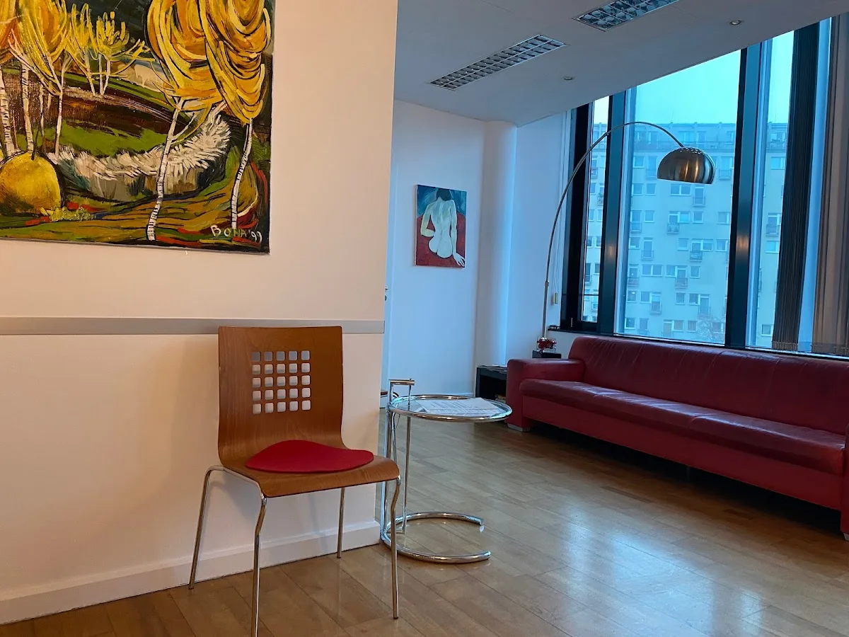 Kinderwunschpraxis am Innsbrucker Platz — photo 4