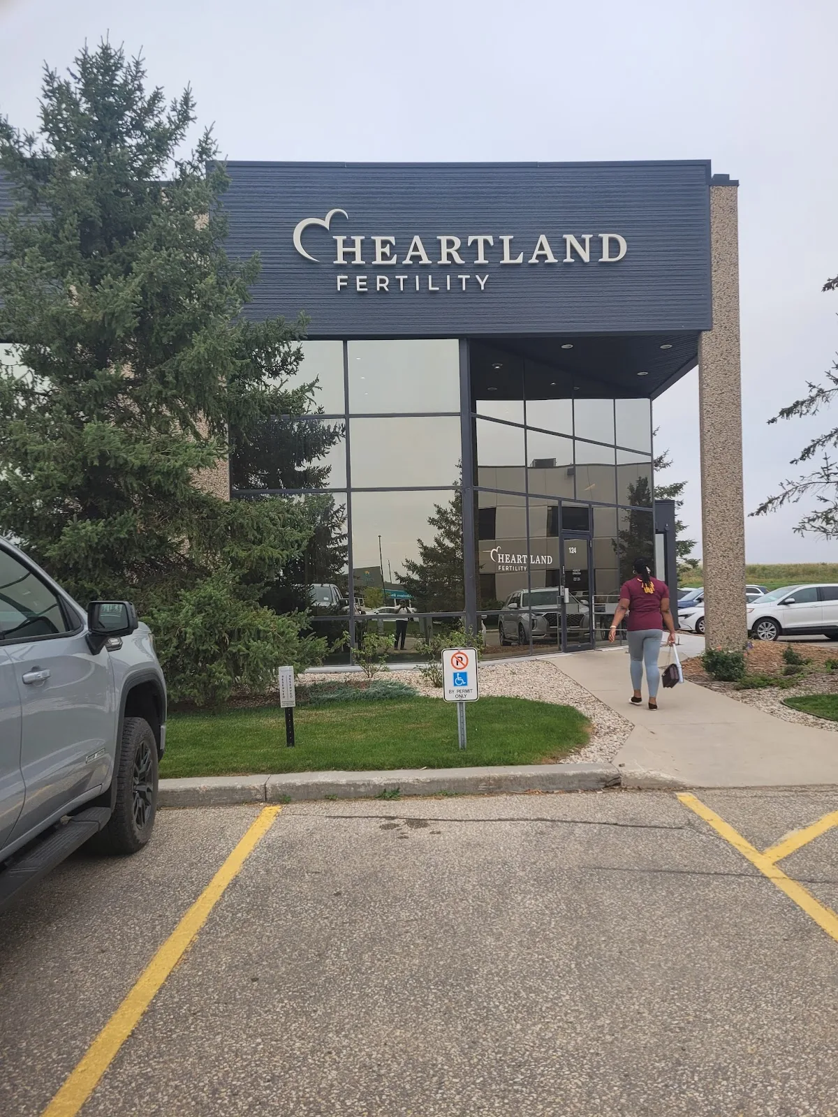 HEARTLAND FERTILITY CLINIC — photo 1