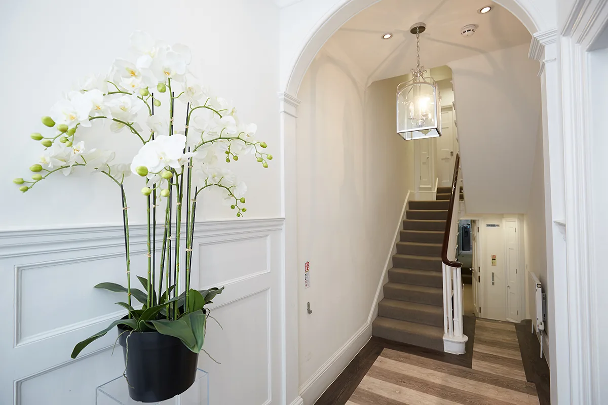 Zita West — photo 2