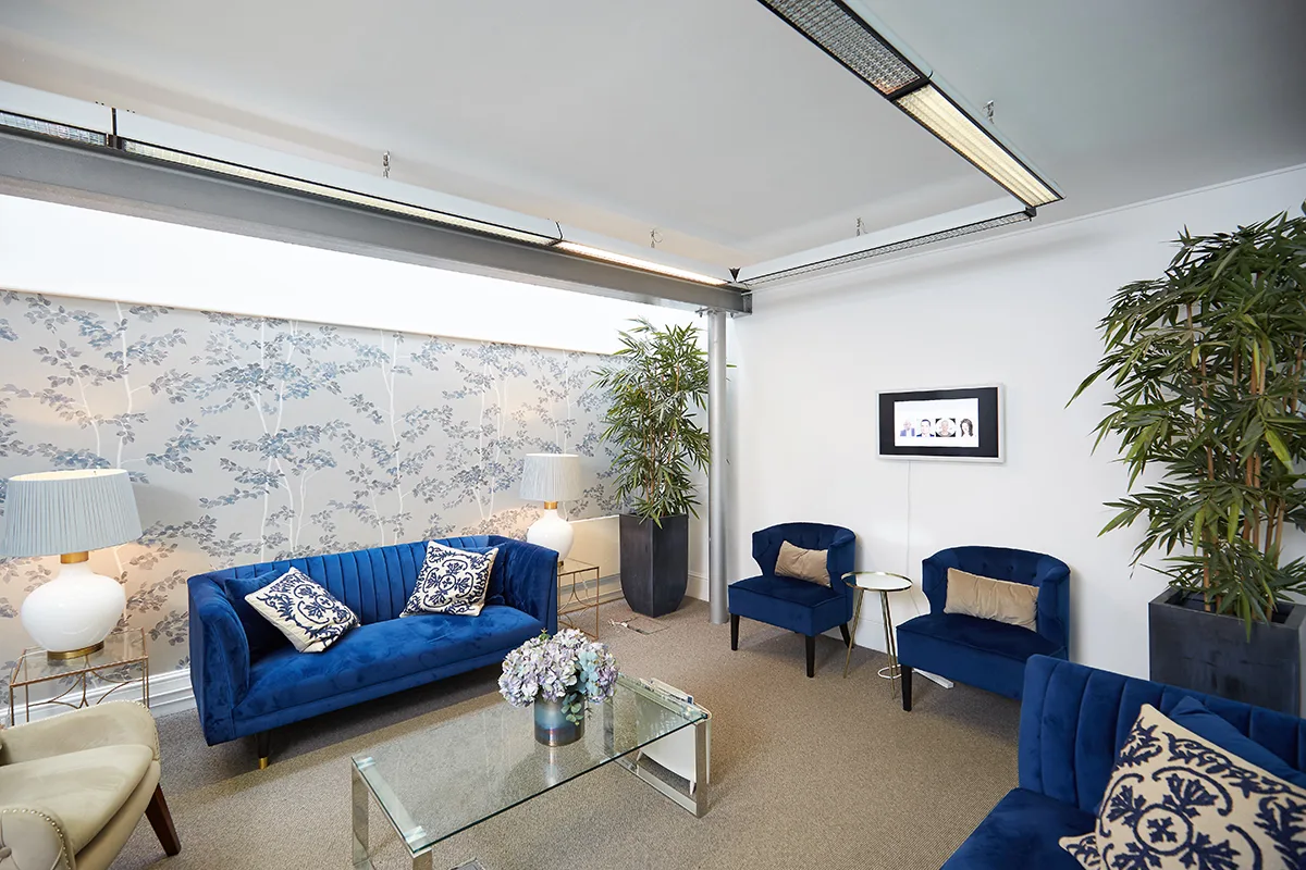 Zita West — photo 1